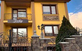 Forsage Hostel